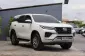 2020 Toyota Fortuner 2.4 V SUV ออกรถง่าย-1