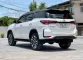 2020 Toyota Fortuner 2.4 Legender SUV ออกรถง่าย-14