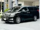  Toyota Alphard 2.5 SC package( เบนซินล้วน ) เน้นๆไมล์น้อย  สีดำภายในดำ คศ.17 จดปี2017-2