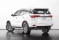 2020 Toyota Fortuner 2.4 V SUV ออกรถง่าย-15