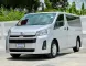 2019 Toyota COMMUTER 2.8 รถตู้/VAN ฟรีดาวน์-2