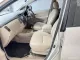 2010 Toyota Innova 2.0 G SUV -11