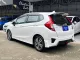 2015 Honda JAZZ 1.5 SV+ i-VTEC รุ่นTOPสุด ชุดแต่งสเกิร์ตรอบคัน-9