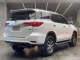 2015 Toyota Fortuner 2.8 V 4WD สีขาว-0