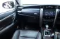 2A537 Toyota Fortuner 2.4 V SUV 2018 -9