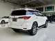 2019 Toyota Fortuner 2.4 V SUV รถบ้านมือเดียว ไมล์ 8 หมื่น-5