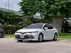 Toyota Camry 2.0 G ปี : 2019-15